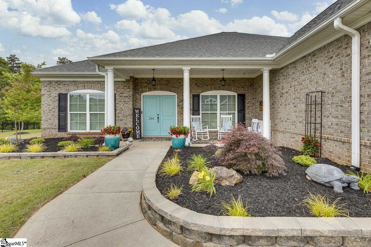 244 Crestgate Way Easley, SC 29642 - Photo 4 of 38