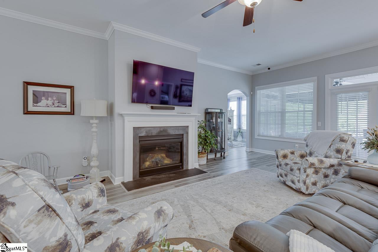 244 Crestgate Way Easley, SC 29642 - Photo 9 of 38