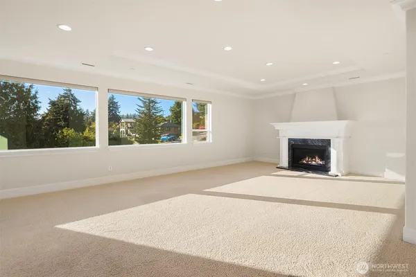 $3,970,000 | 6404 Northeast 181st Street, Unit A&B, Kenmore, WA 98028