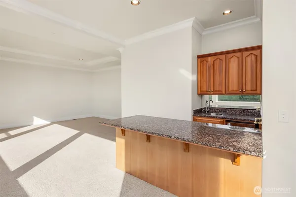 $3,970,000 | 6404 Northeast 181st Street, Unit A&B, Kenmore, WA 98028