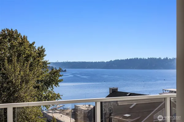 $3,970,000 | 6404 Northeast 181st Street, Unit A&B, Kenmore, WA 98028
