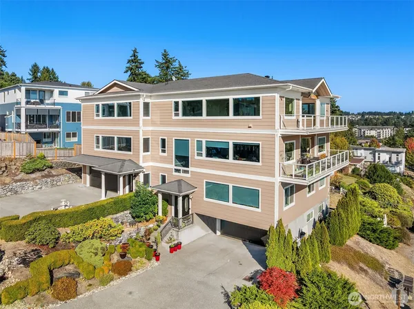 $3,970,000 | 6404 Northeast 181st Street, Unit A&B, Kenmore, WA 98028