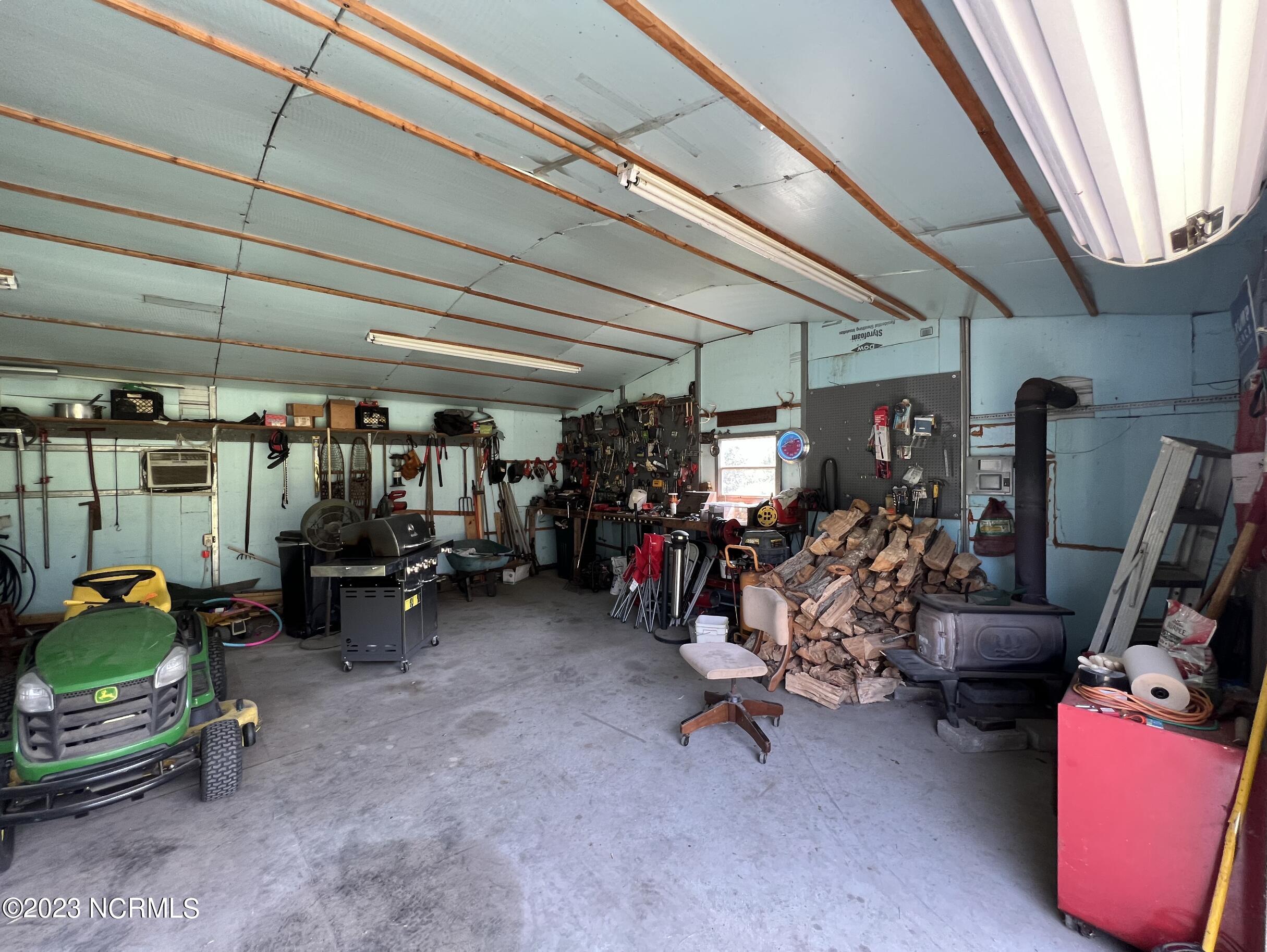 268 Old Drag Strip Road Clinton, NC 28328 - Photo 13 of 22 Inside of Workshop area