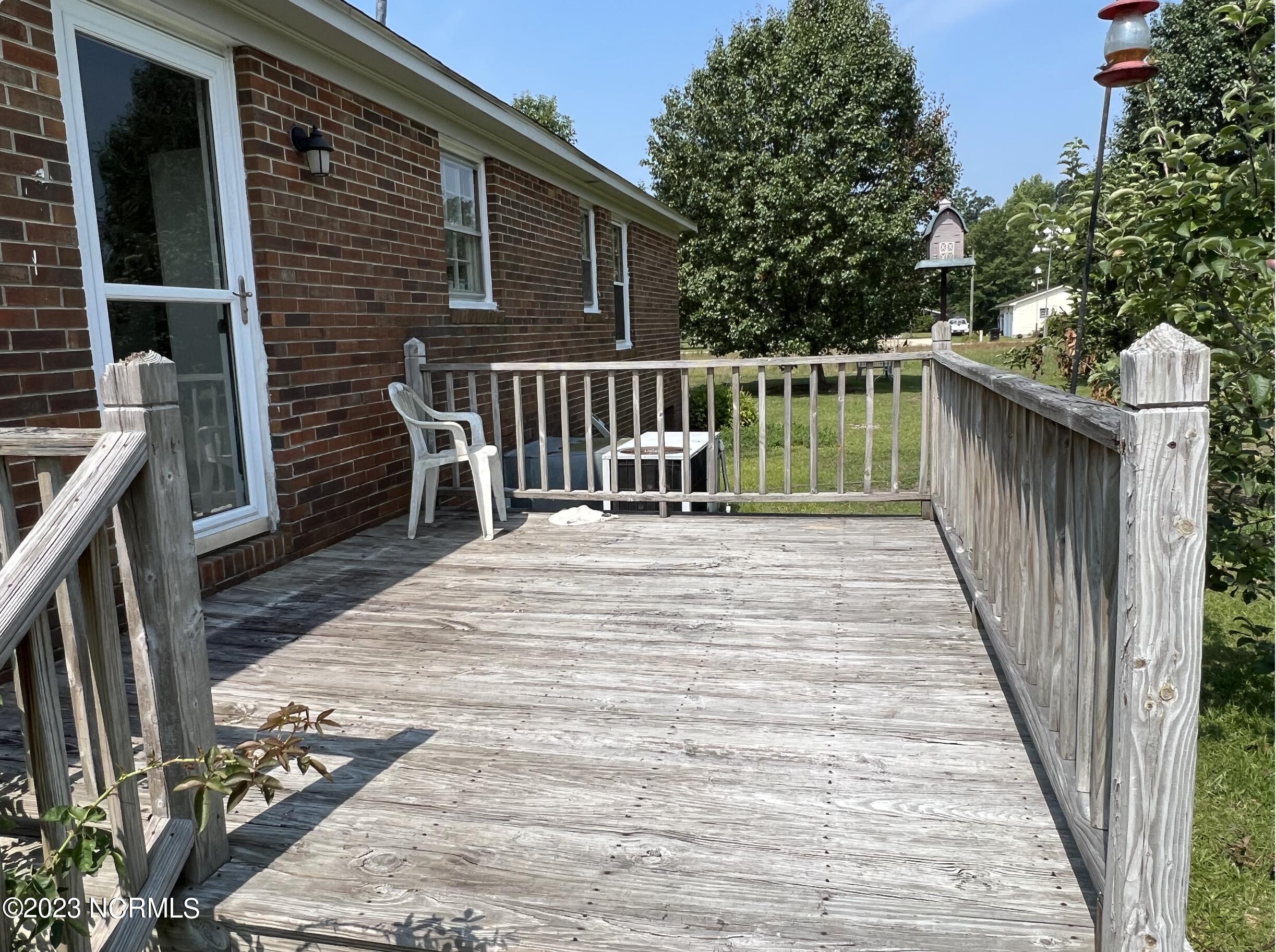 268 Old Drag Strip Road Clinton, NC 28328 - Photo 15 of 22 Wood Deck