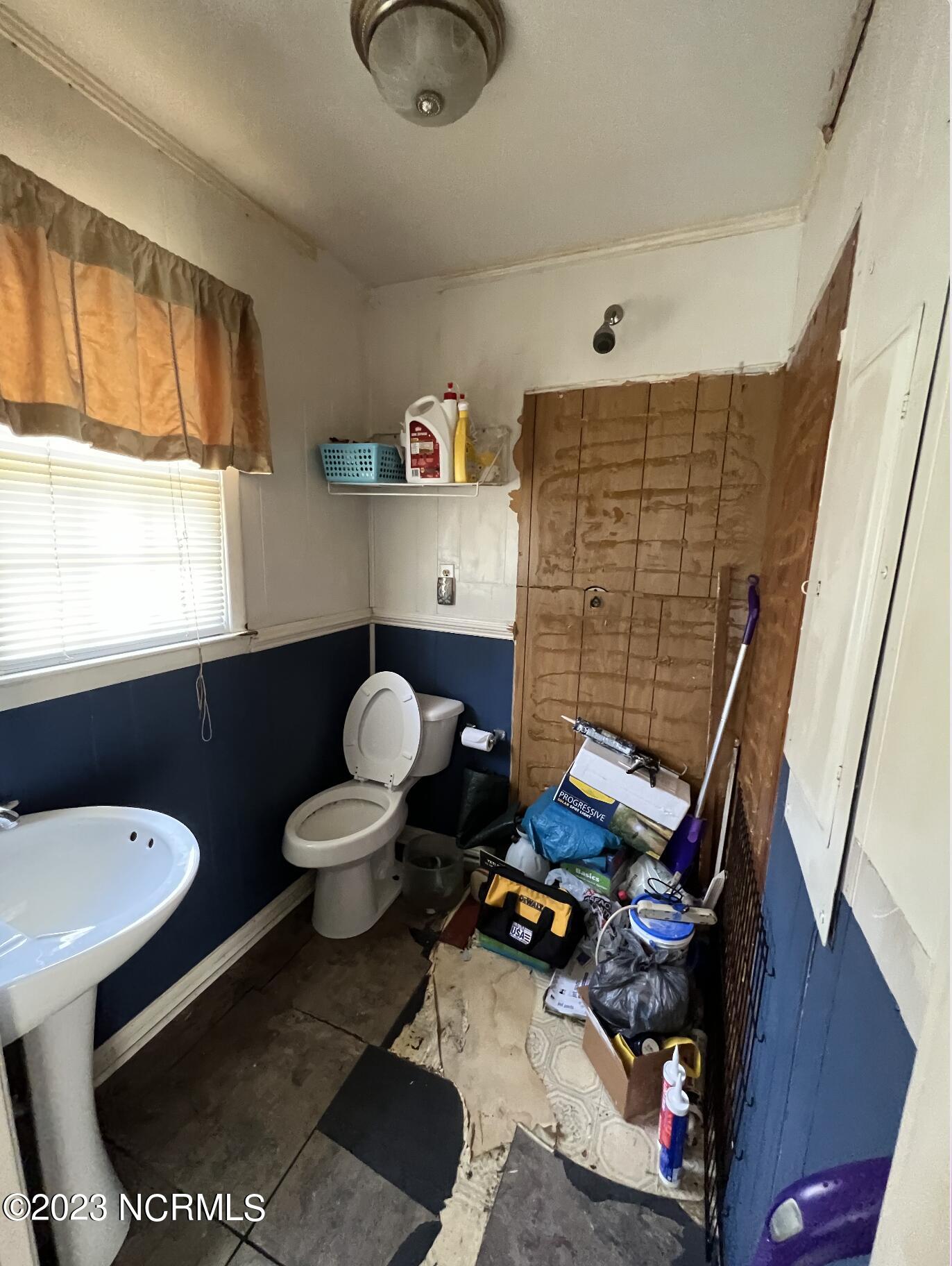 268 Old Drag Strip Road Clinton, NC 28328 - Photo 9 of 22 Half Bath that could be finished to make full bath with a shower add on.