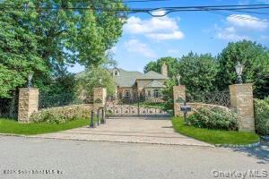 50 Wakefield Staten Island, NY 10312 - Photo 37 of 48 a view of a house with a garden and pathway