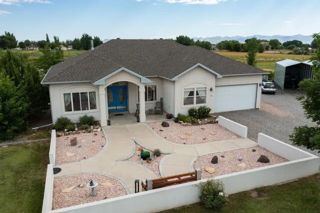 $799,900 | 1336 M M 1/2 Road, Loma, CO 81524