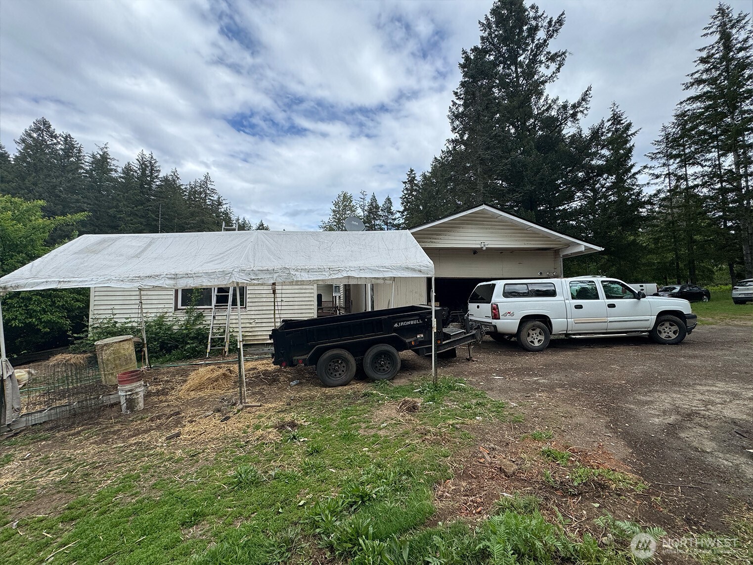 16491 Highway 3 Grapeview, WA 98546 - Photo 28 of 33