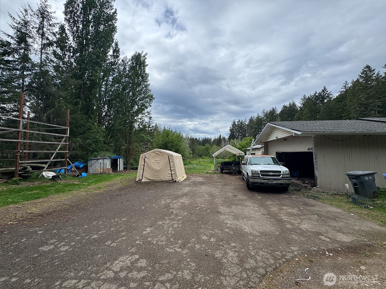 16491 Highway 3 Grapeview, WA 98546 - Photo 5 of 33
