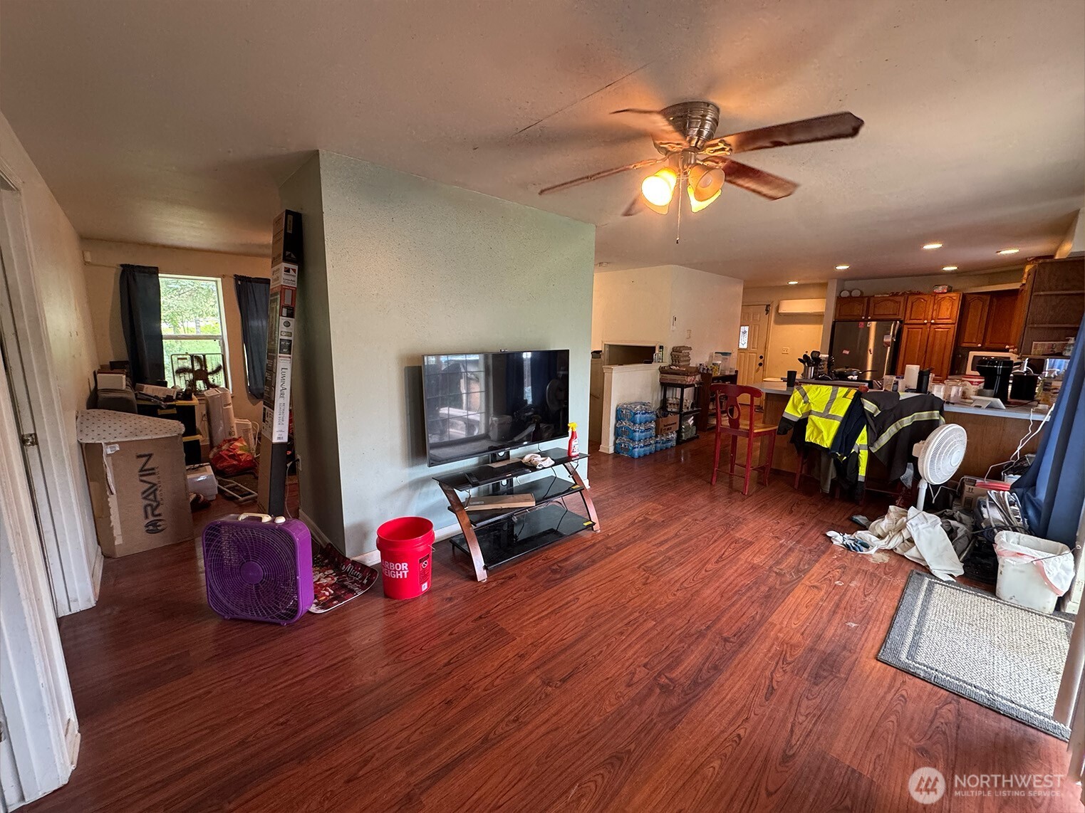 16491 Highway 3 Grapeview, WA 98546 - Photo 8 of 33
