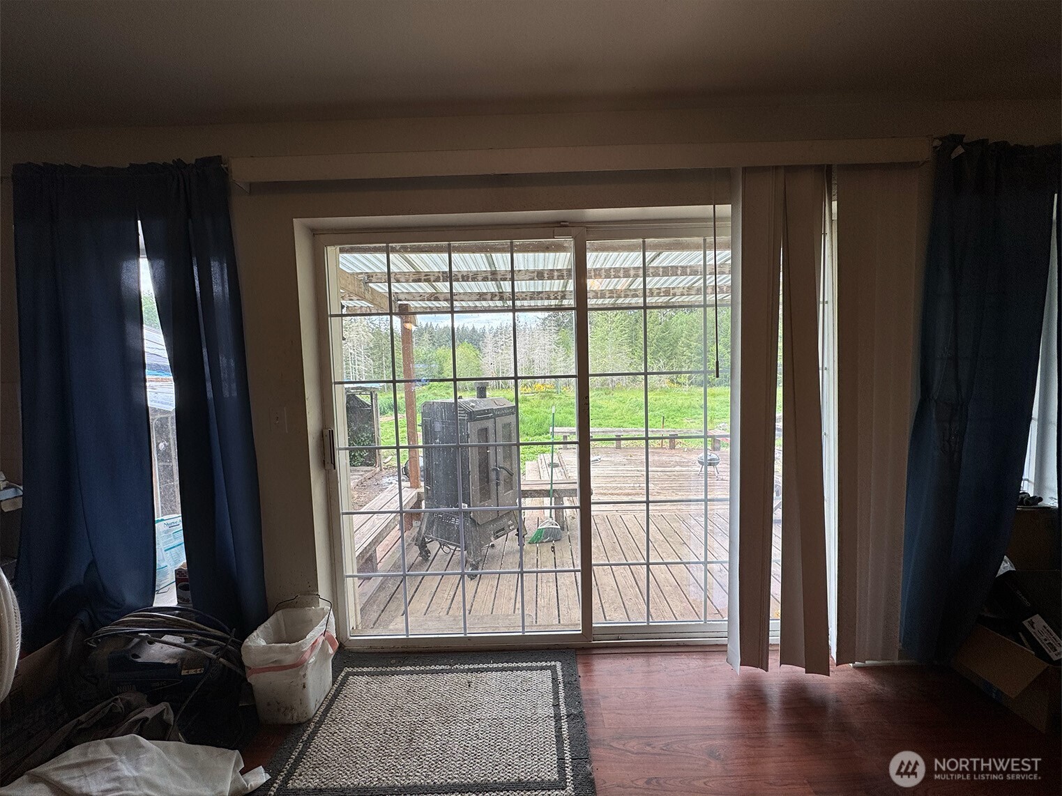 16491 Highway 3 Grapeview, WA 98546 - Photo 10 of 33