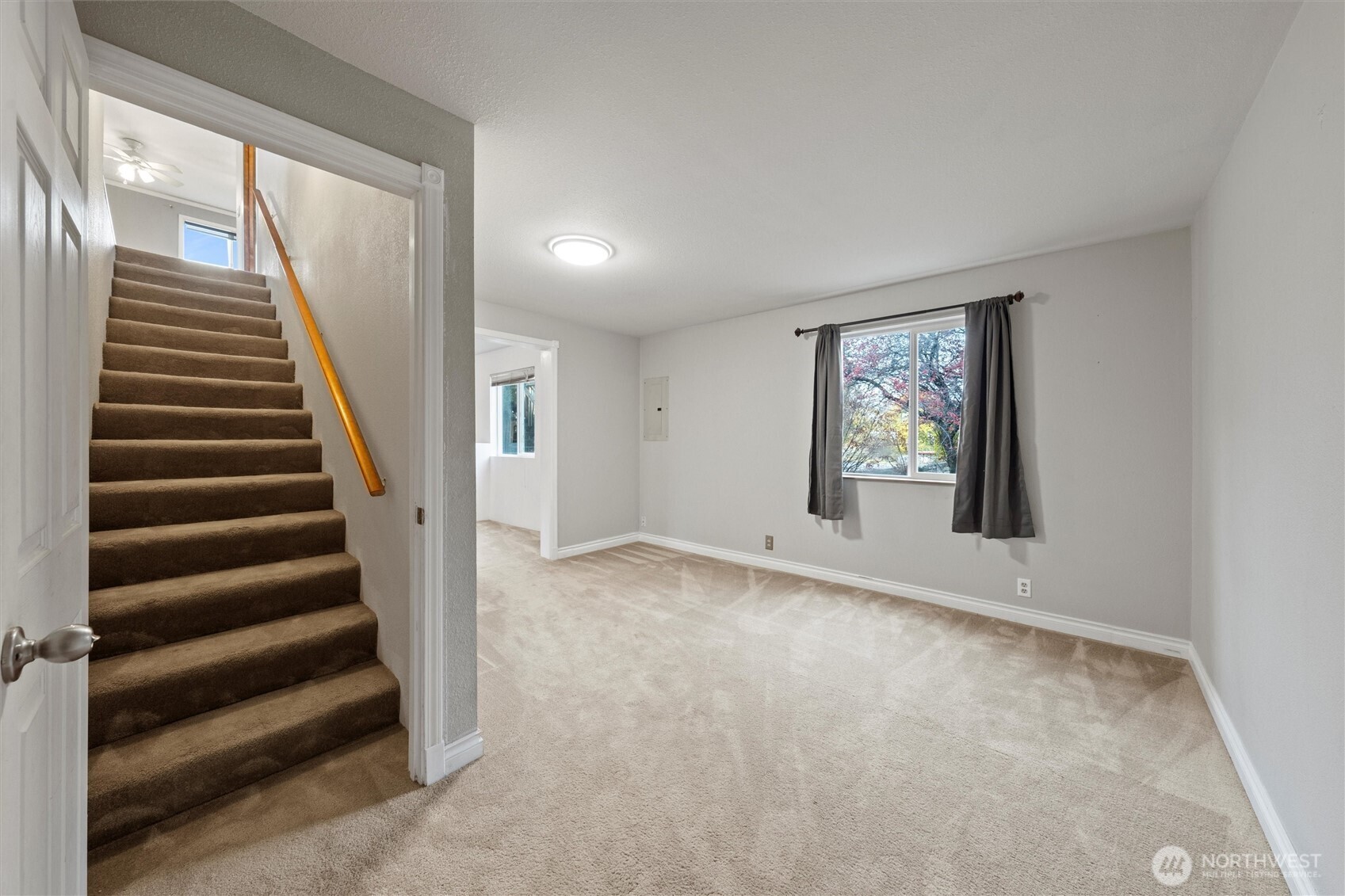 1411 D Street Southwest Ephrata, WA 98823 - Photo 14 of 39 a view of an empty room with stairs