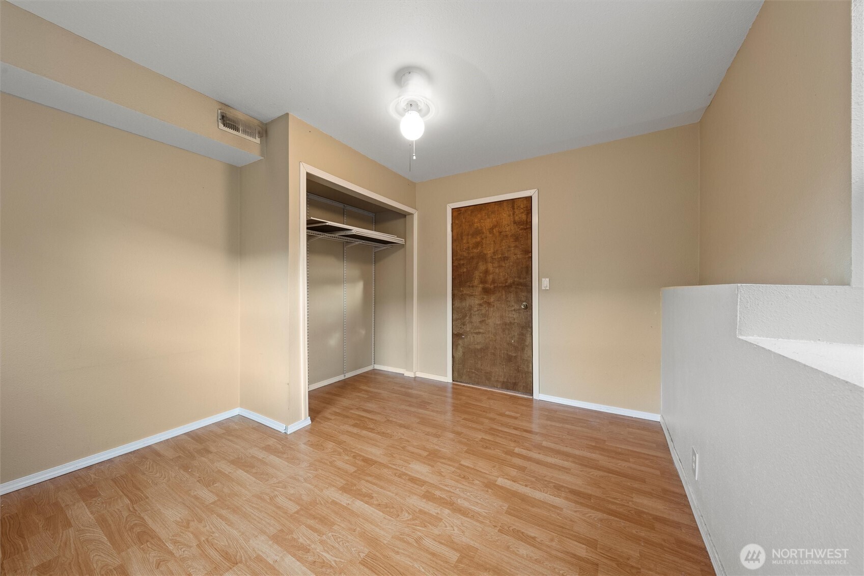1411 D Street Southwest Ephrata, WA 98823 - Photo 18 of 39 a view of an empty room with closet and a window