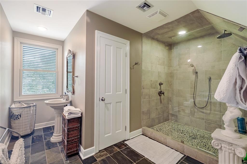 150 Coffee Street Mandeville, LA 70448 - Photo 13 of 27