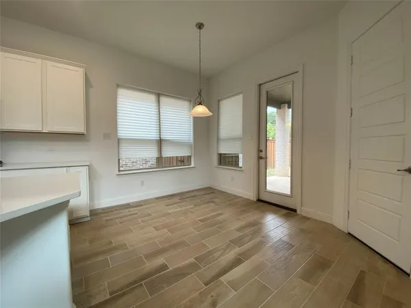 $458,000 | 318 Julia Lane, Euless, TX 76040