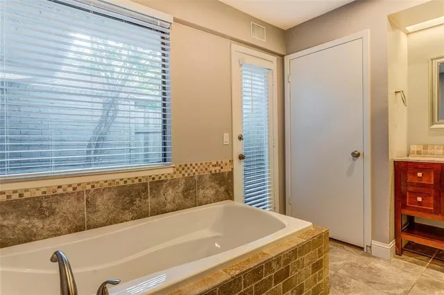 $4,500 | 6009 Black Berry Lane, Dallas, TX 75248