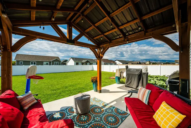 $399,000 | 1358 Stoneridge Drive, Ranchester, WY 82839