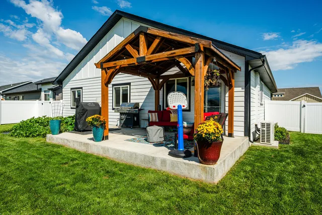 $399,000 | 1358 Stoneridge Drive, Ranchester, WY 82839