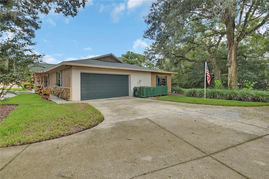 1027 Valley Forge Road DeLand, FL 32720 - Photo 2 of 29 Gallery Image 2