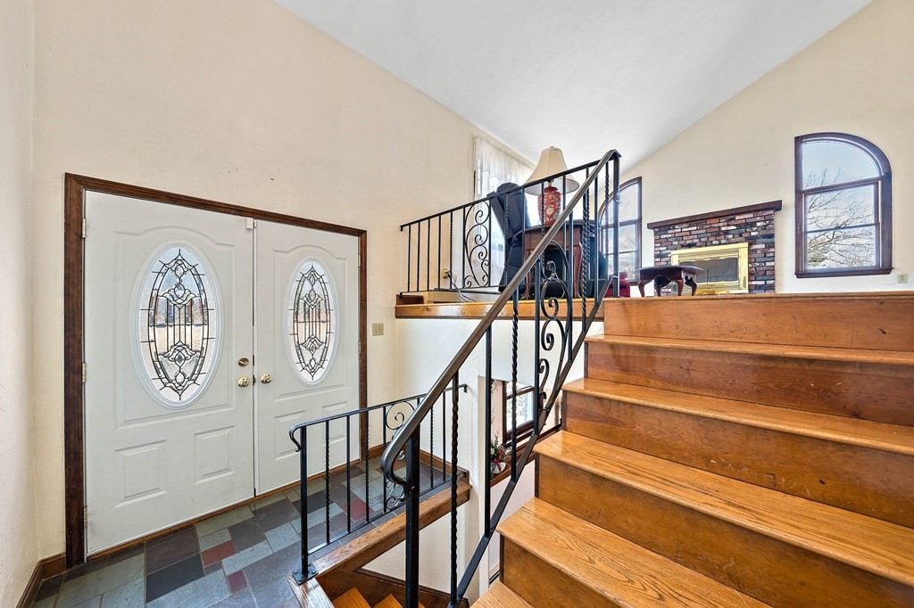 26 Inman Road Weymouth, MA 02188 - Photo 18 of 27 Gallery Image 18