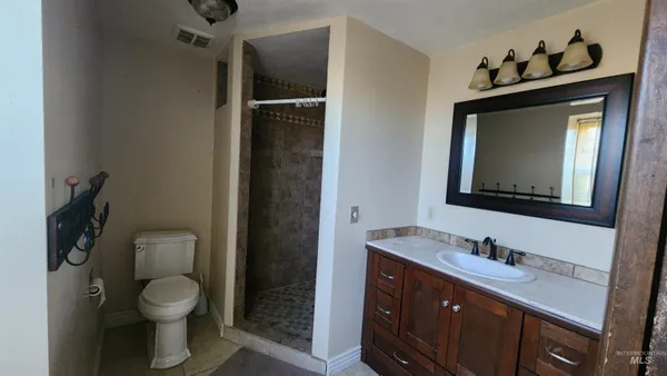 $679,900 | 288 South 123 West, Burley, ID 83318