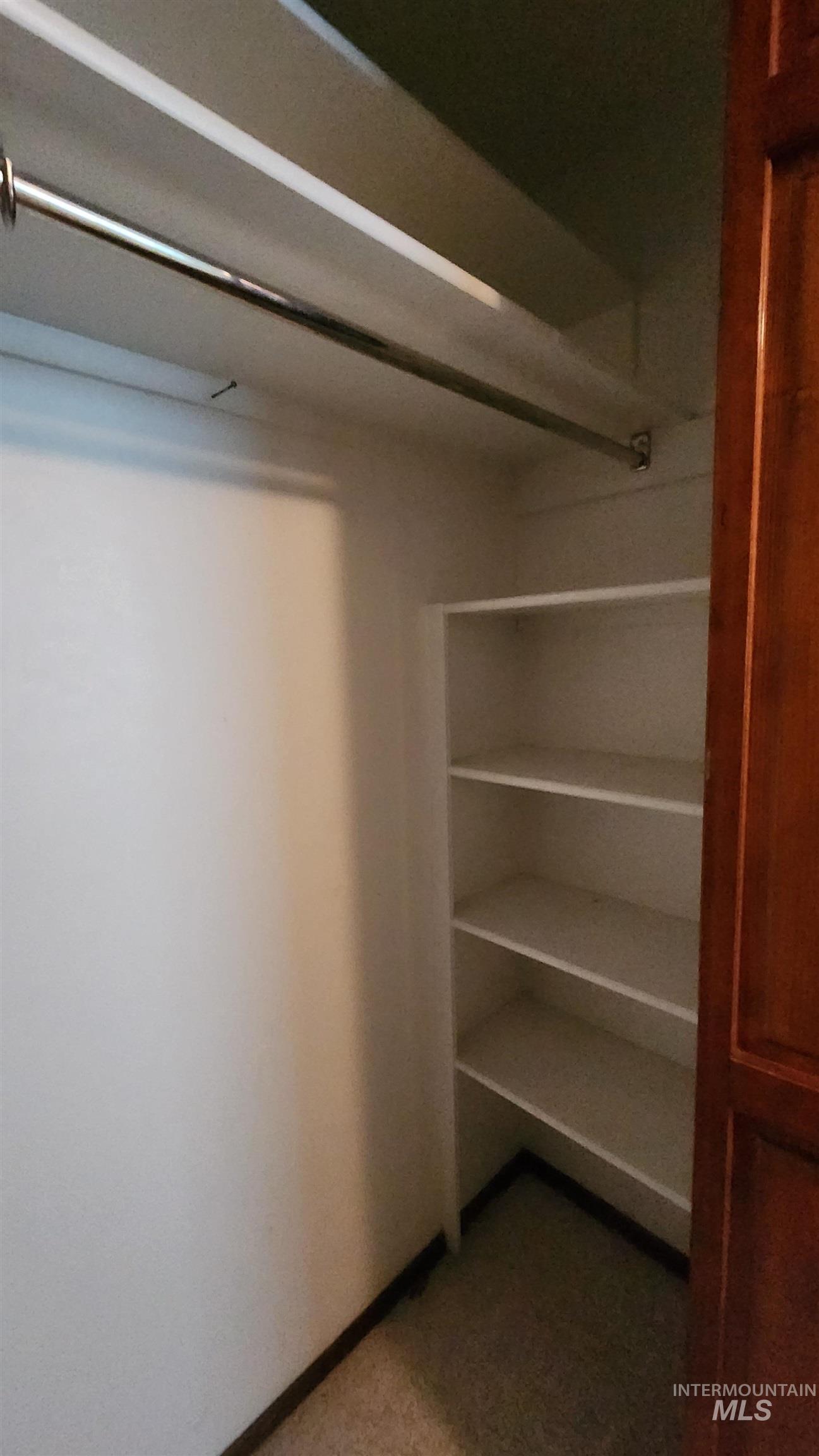 288 South 123 West Burley, ID 83318 - Photo 29 of 36 View of closet