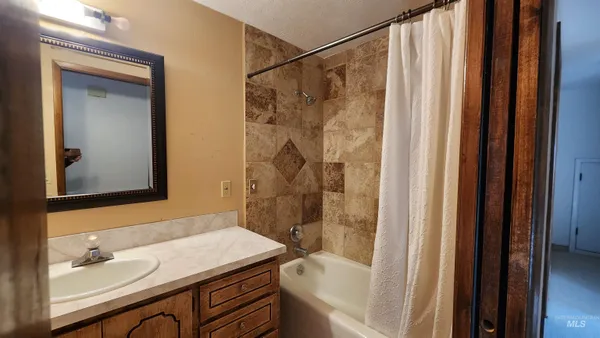 $679,900 | 288 South 123 West, Burley, ID 83318