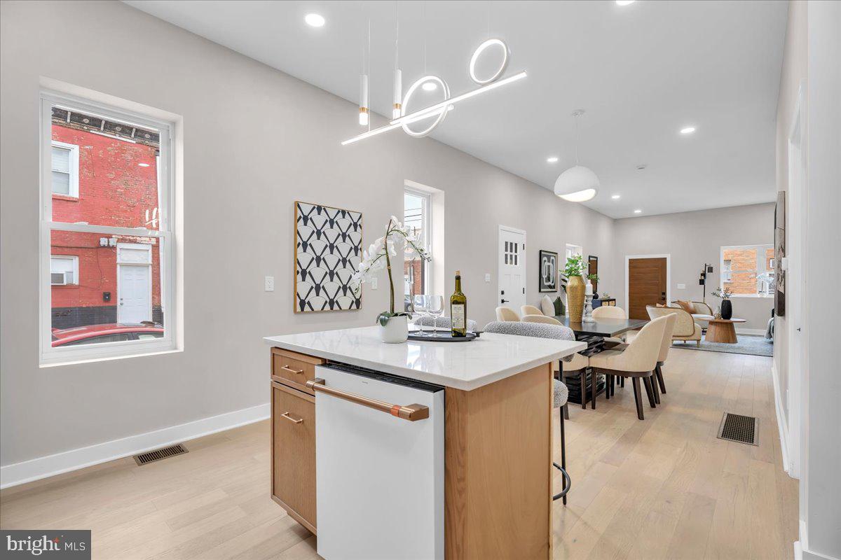 1126 Mifflin Street Philadelphia, PA 19148 - Photo 10 of 35