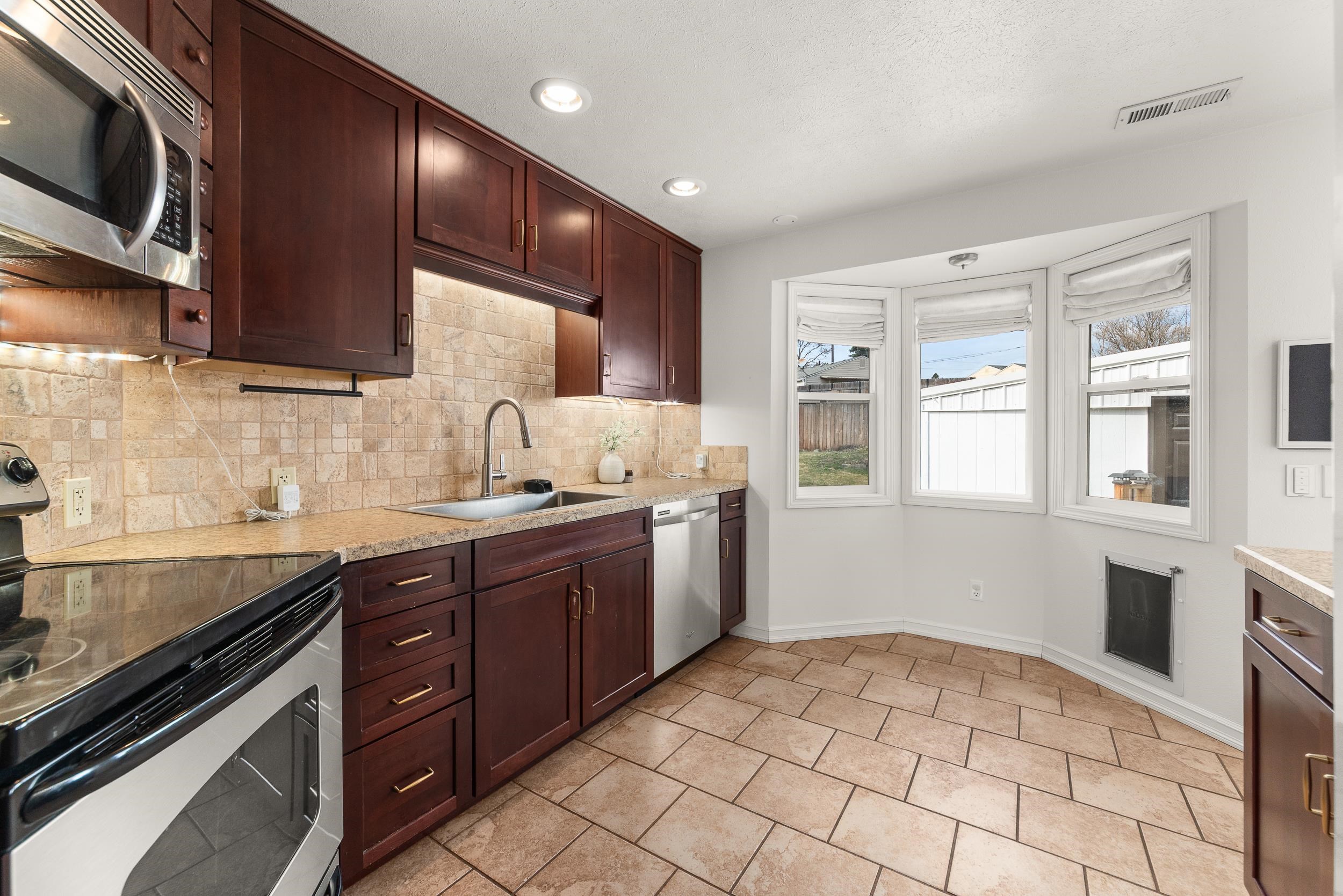 2526 West Decatur Avenue Spokane, WA 99205 - Photo 16 of 48 Gallery Image 16