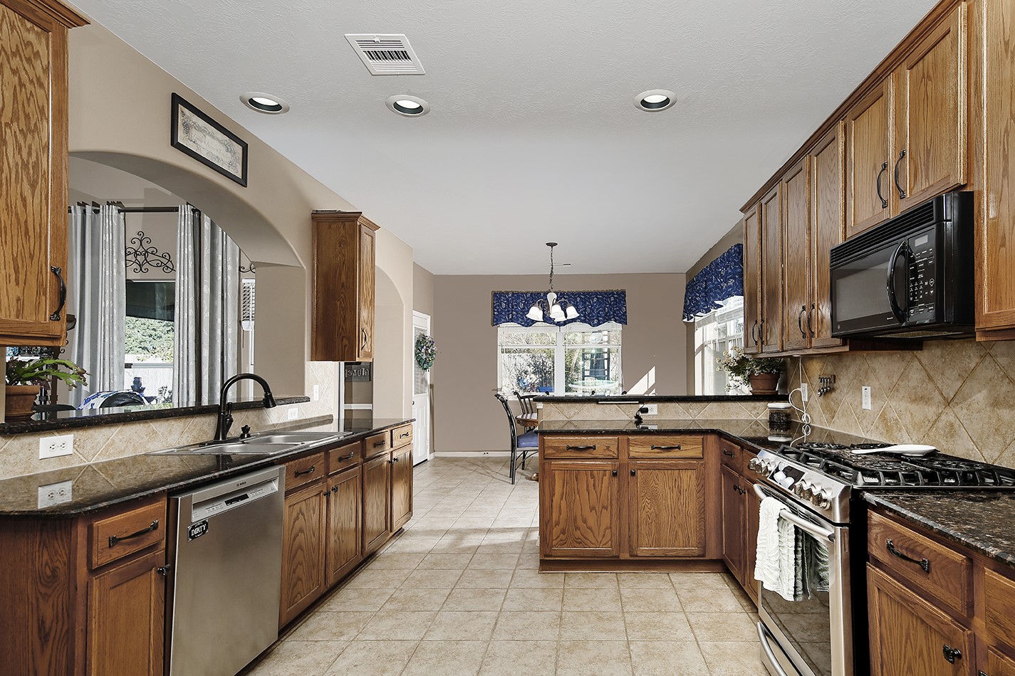 610 Manchester Trail Drive Spring, TX 77373 - Photo 12 of 35