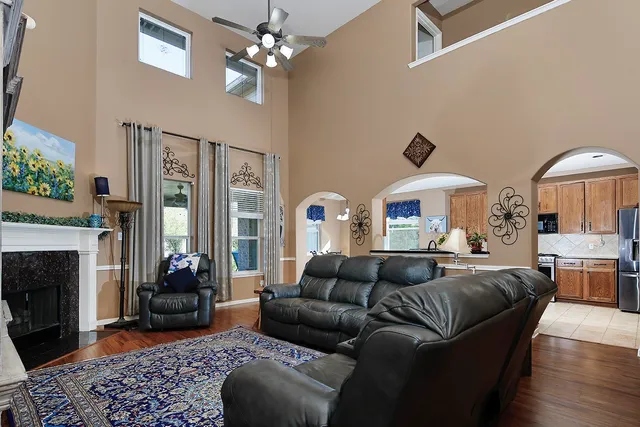 $399,700 | 610 Manchester Trail Drive, Spring, TX 77373