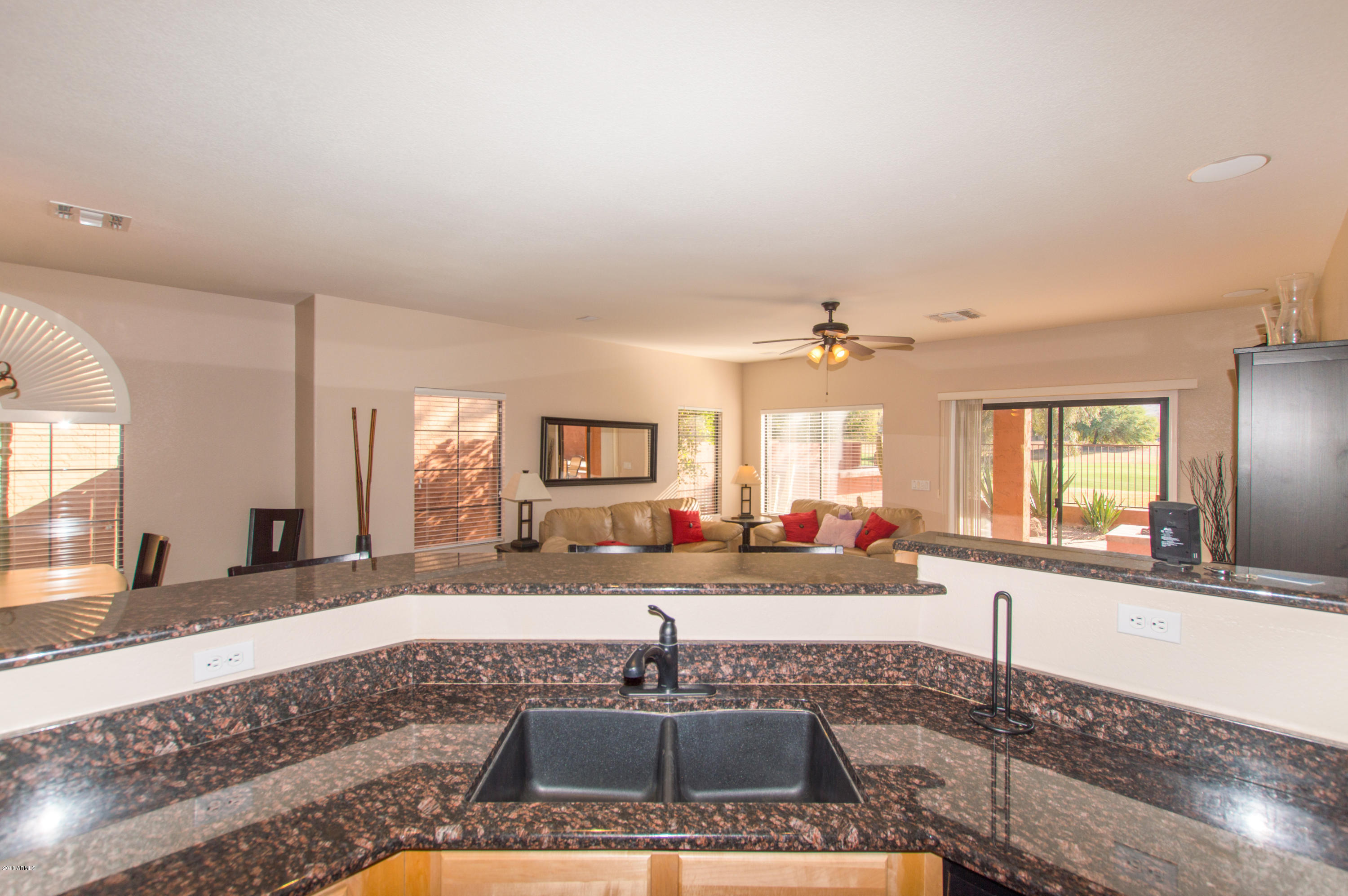 3039 East Fremont Road Phoenix, AZ 85042 - Photo 5 of 33 04 Kitchen