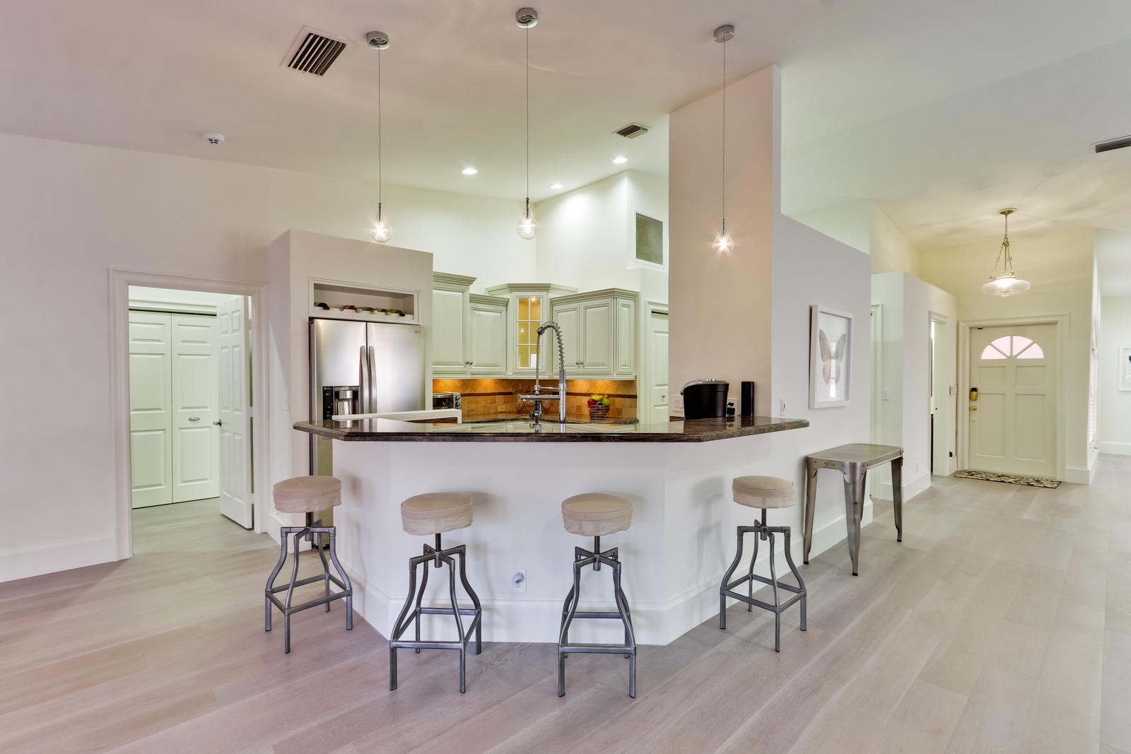 22761 Marbella Circle Boca Raton, FL 33433 - Photo 8 of 26 22761 Marbella Circle (14)