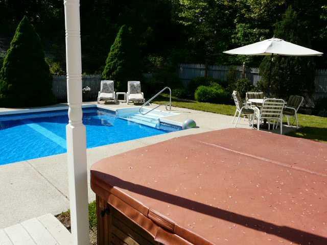 660 Goodwins Mills Road, Unit 35 Biddeford, ME 04005 - Photo 5 of 14 Swimming Pool/Hot Tub/Sauna.
