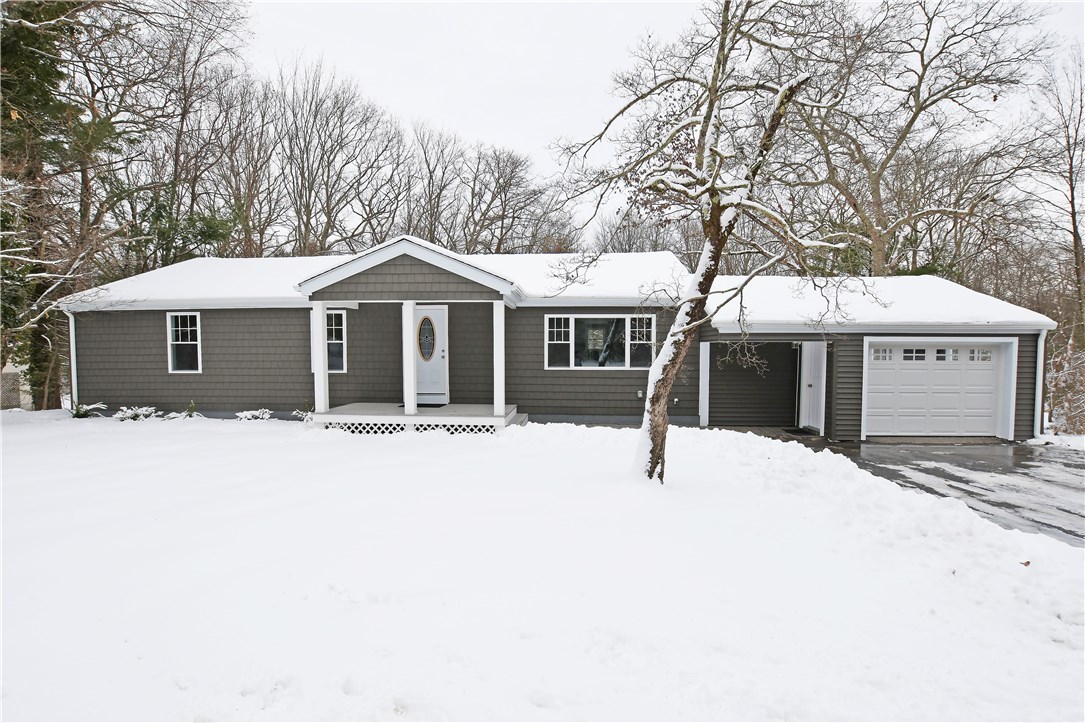 324 Trimtown Road Scituate, RI 02857 - Photo 3 of 40