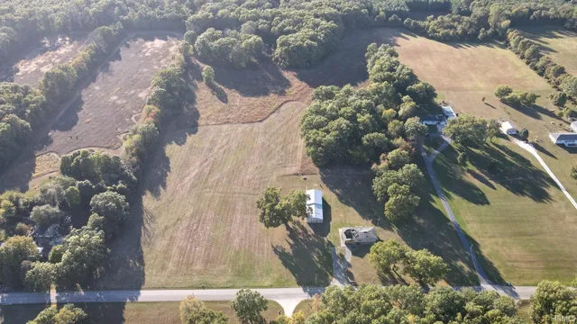 $250,000 | 1505 South Roosevelt Road, Knox, IN 46534