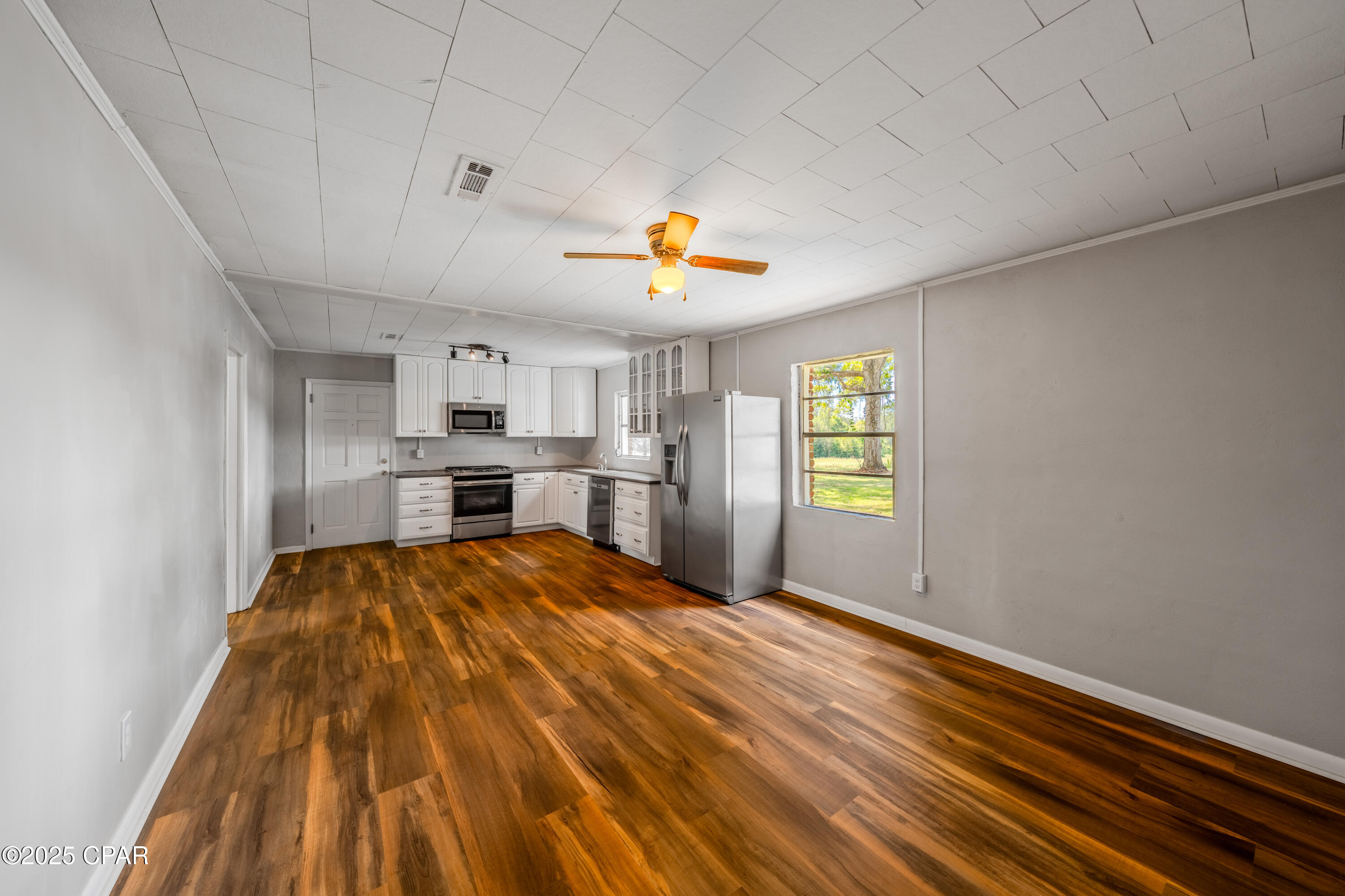 3023 Clearmont Road Marianna, FL 32446 - Photo 10 of 26