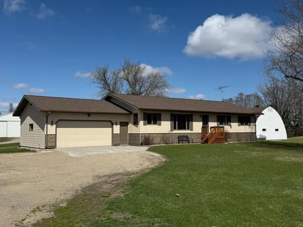 $569,900 | 16187 County Road 8, Barney, ND 58008