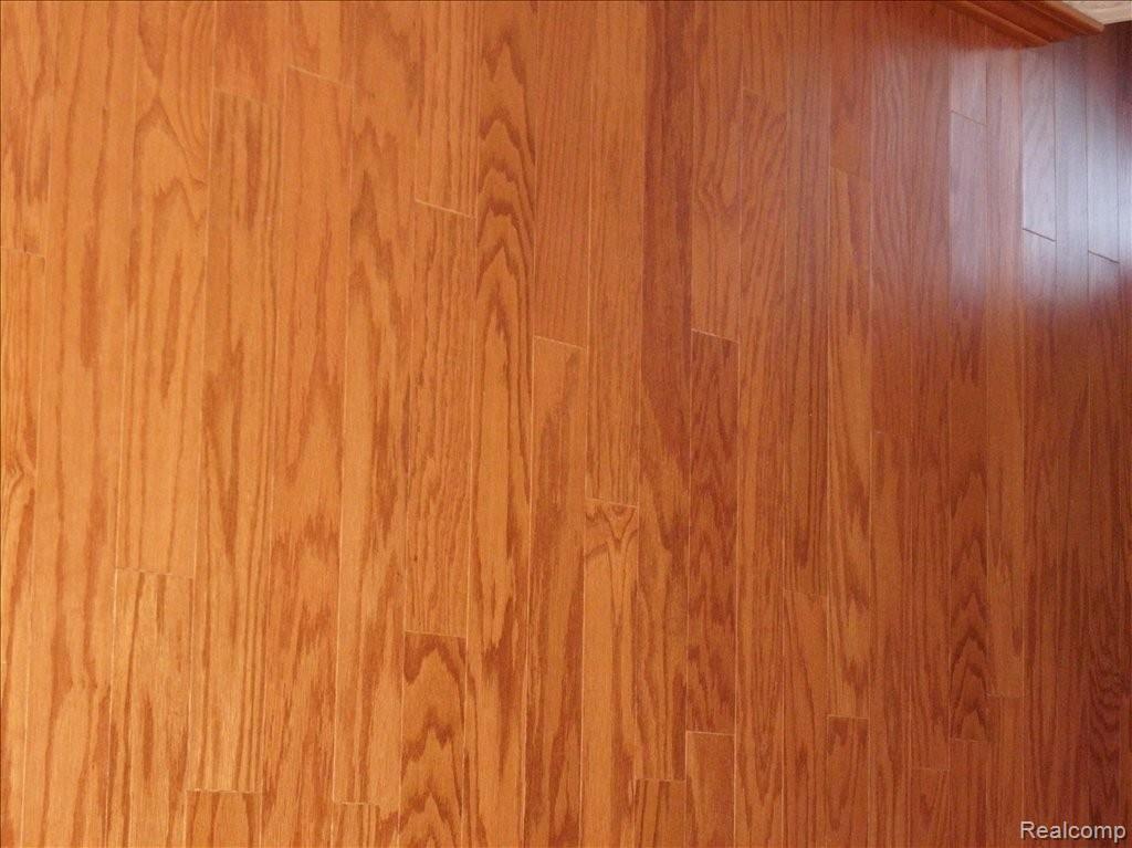 1445 Raleigh Drive Brighton, MI 48114 - Photo 10 of 17 New Hardwood Floors