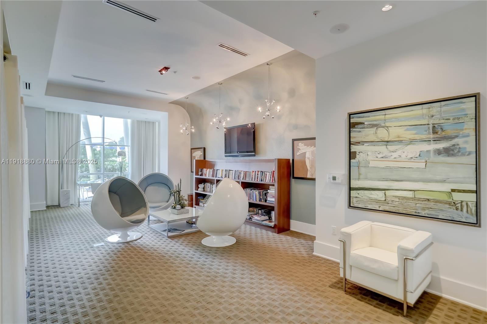 1 North Ocean Boulevard, Unit 1011 Pompano Beach, FL 33062 - Photo 42 of 48 a dining room with furniture and a large window