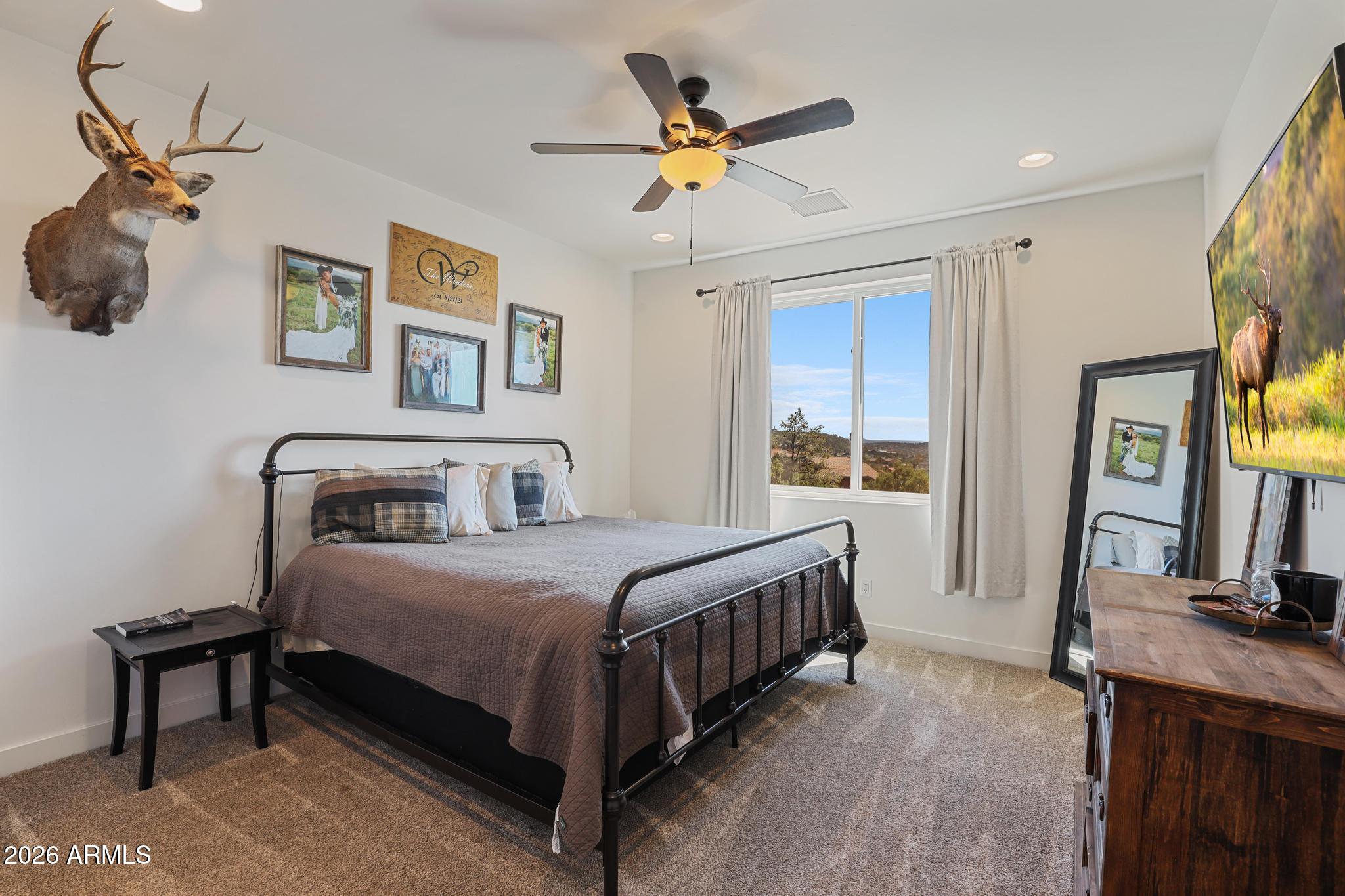 501 North Peak Loop Payson, AZ 85541 - Photo 15 of 39 Primary bedroom