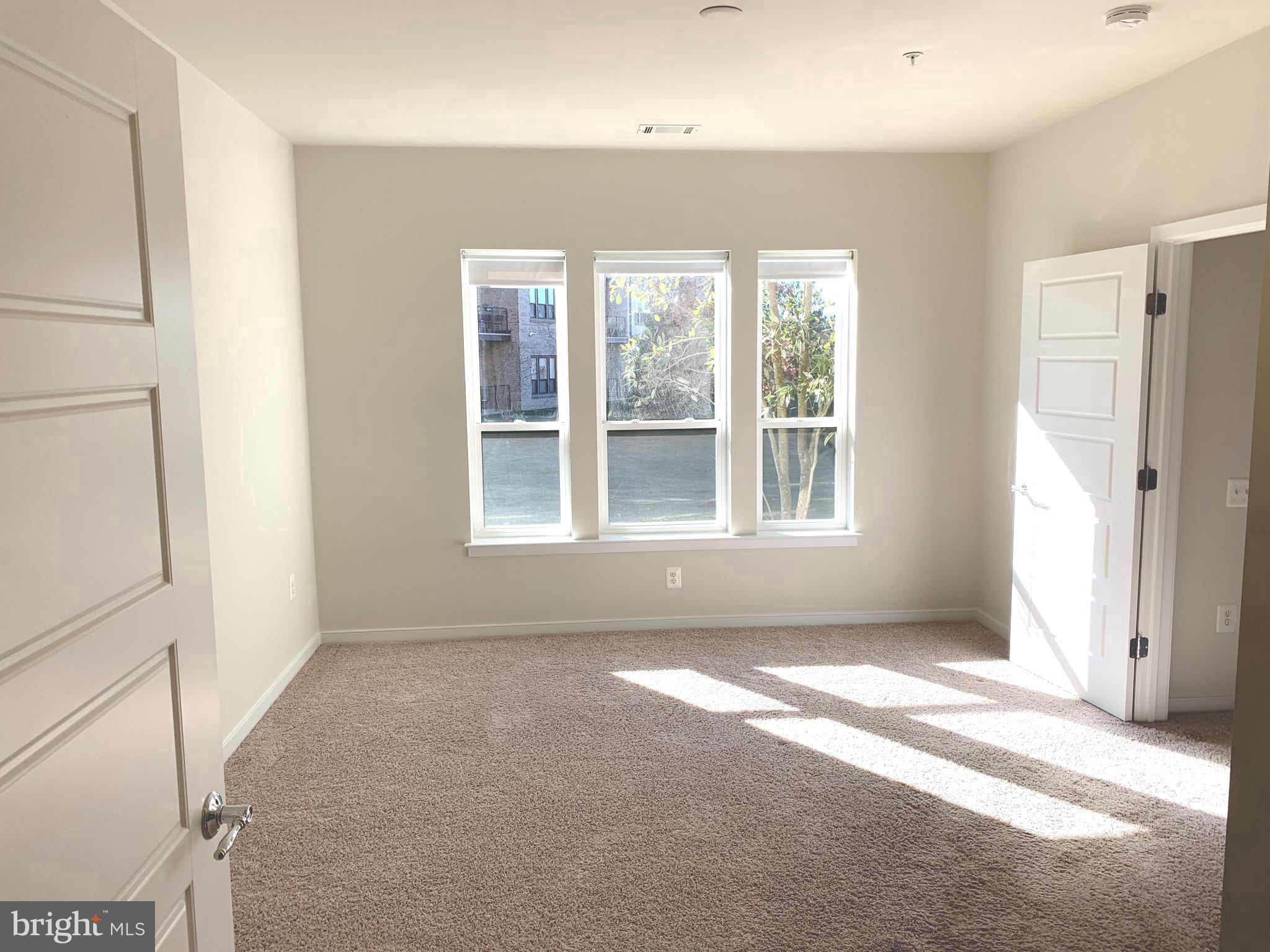 8970 Fascination Court, Unit 111 Lorton, VA 22079 - Photo 20 of 60 Primary Bedroom