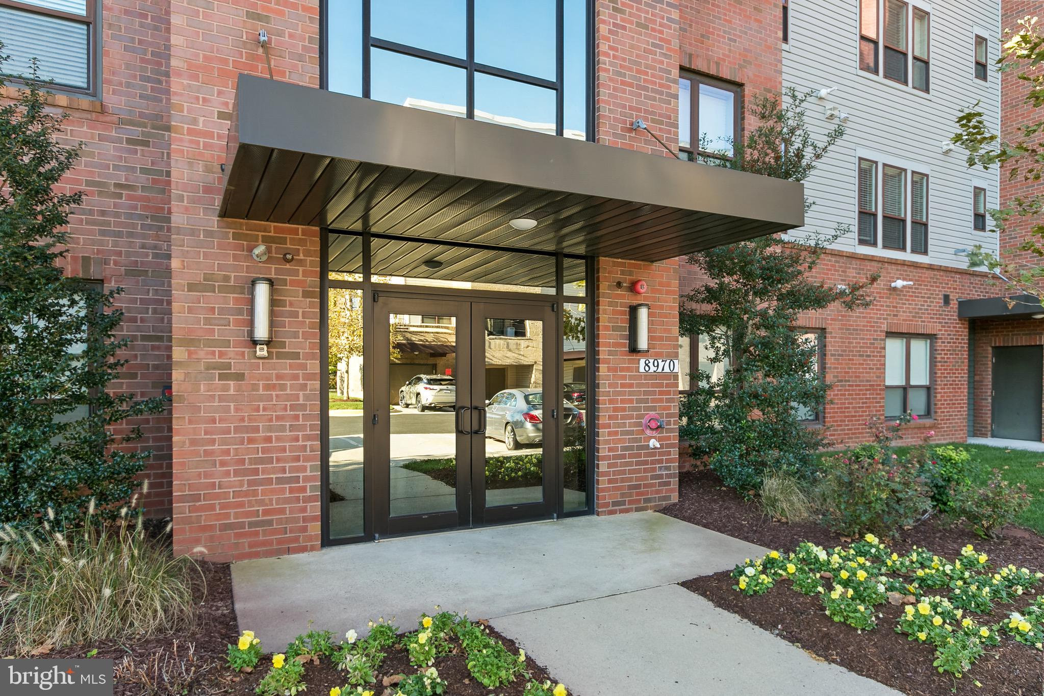 8970 Fascination Court, Unit 111 Lorton, VA 22079 - Photo 2 of 60 Building Entrance