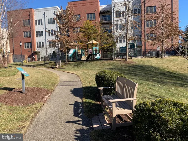 $475,000 | 8970 Fascination Court, Unit 111, Lorton, VA 22079
