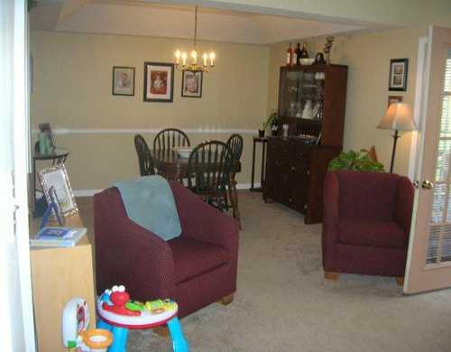 176 Old English Road Pittsburgh, PA 15237 - Photo 5 of 7 Dining Room.