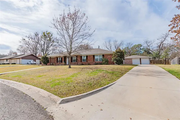 $420,000 | 4 Priscilla Lane, Greenville, TX 75402