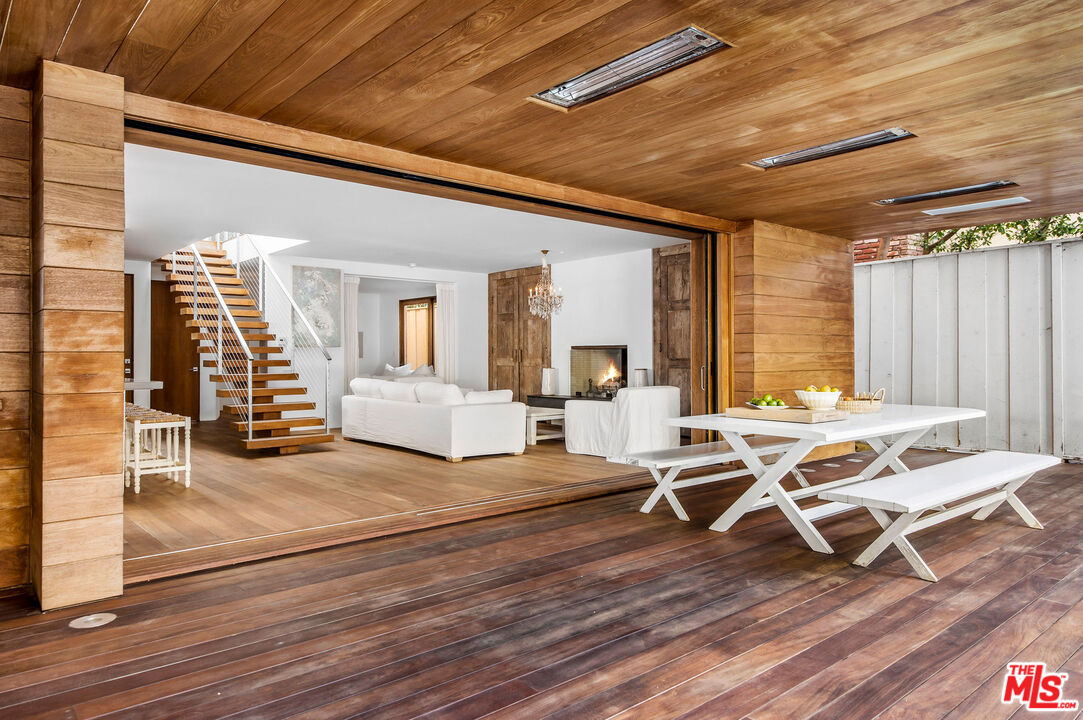 23445 Malibu Colony Road Malibu, CA 90265 - Photo 11 of 28