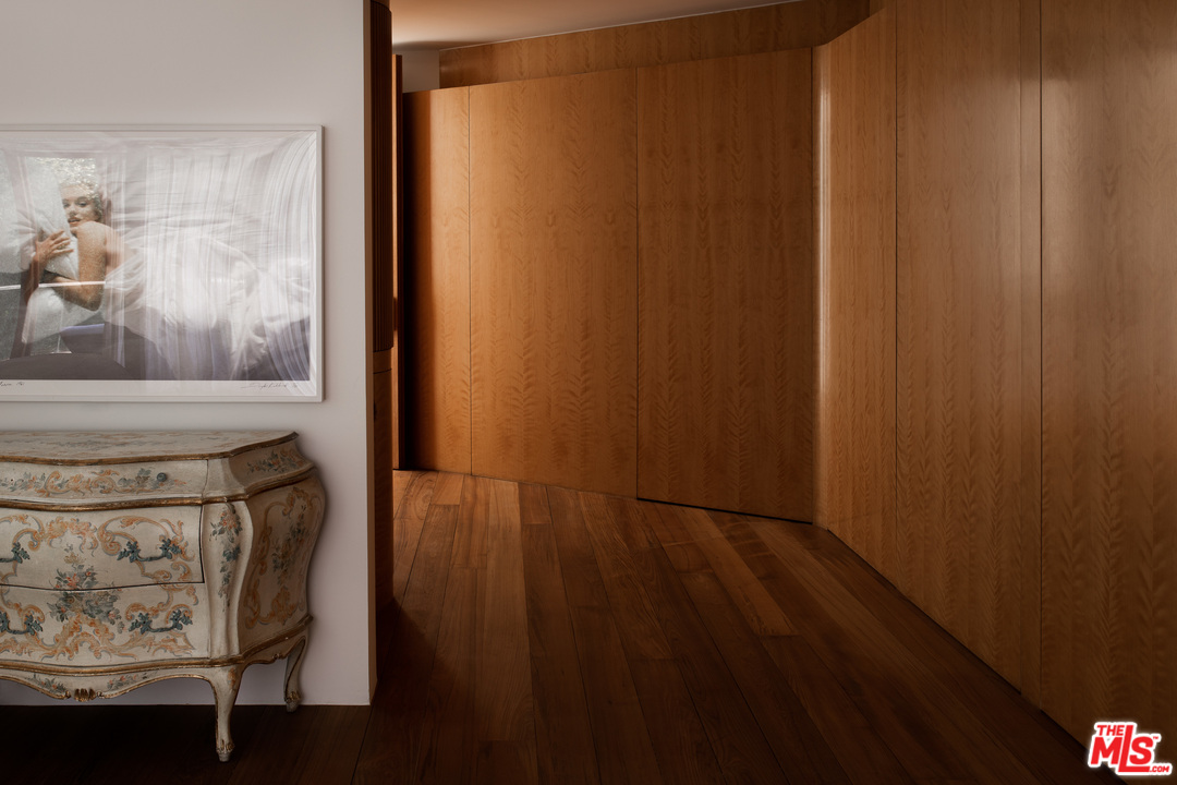 23445 Malibu Colony Road Malibu, CA 90265 - Photo 16 of 28