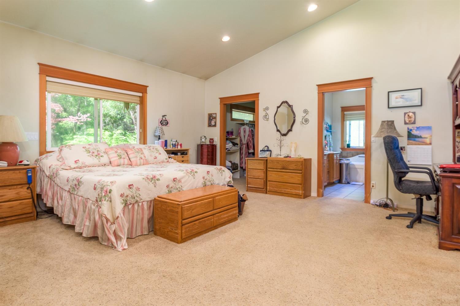3021 Russell Road Grants Pass, OR 97526 - Photo 22 of 35 Additional Photo