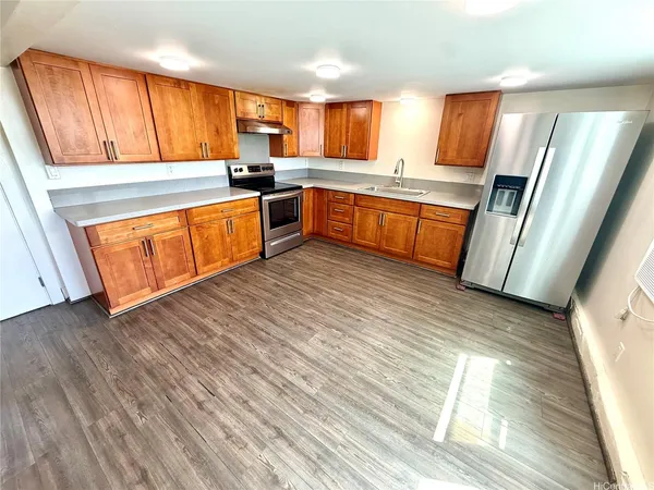 $3,500 | 1469 Alewa Drive, Honolulu, HI 96817